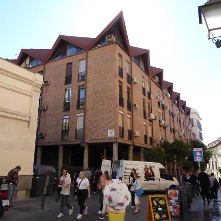 Apartamento En El Mercado De San Miguel Madrid Kültér fotó