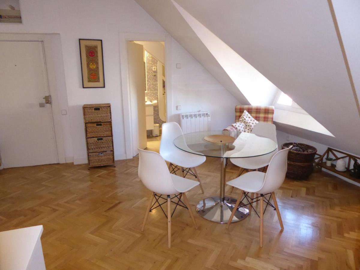 Apartamento En El Mercado De San Miguel Madrid Kültér fotó