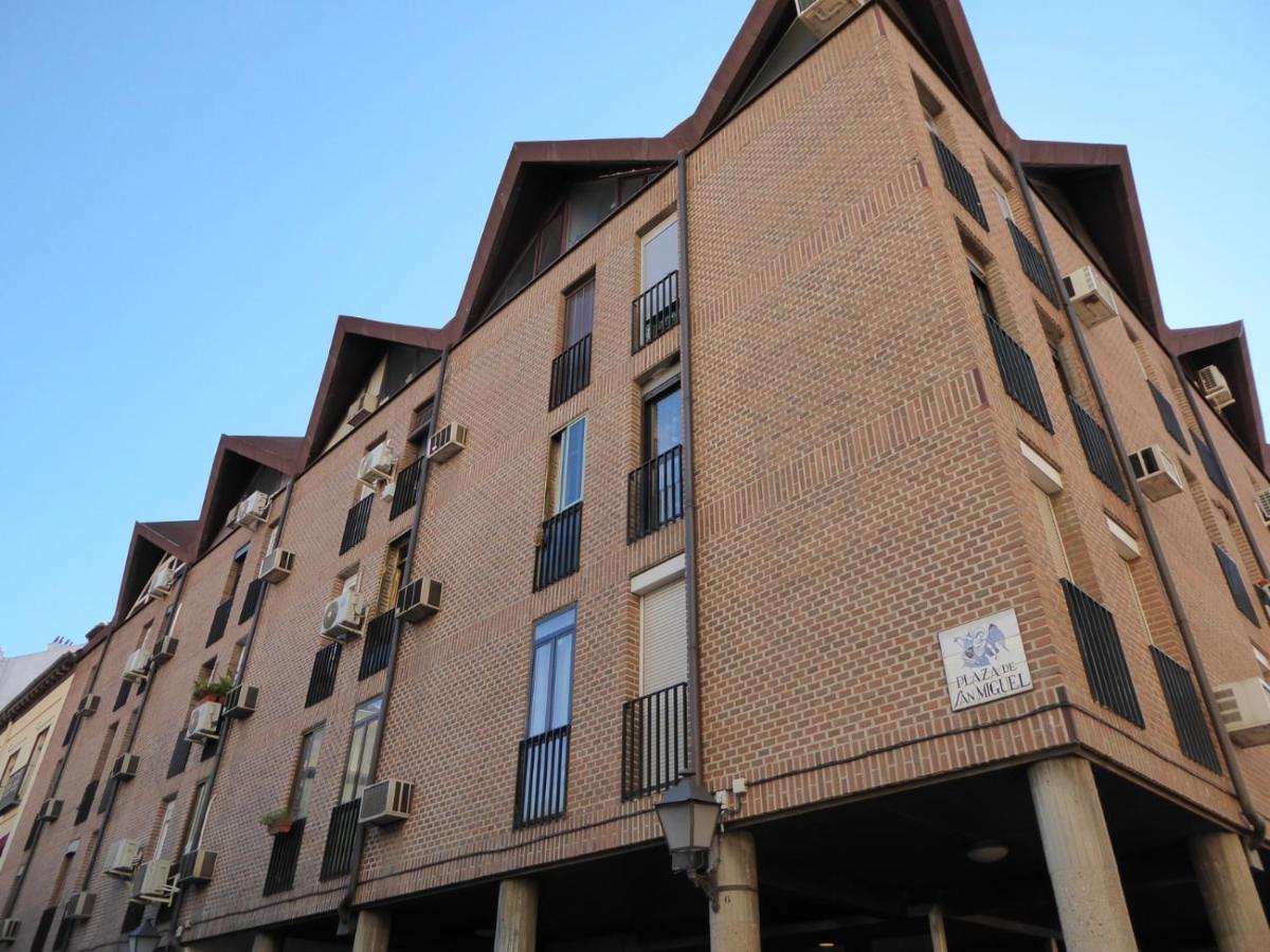 Apartamento En El Mercado De San Miguel Madrid Kültér fotó