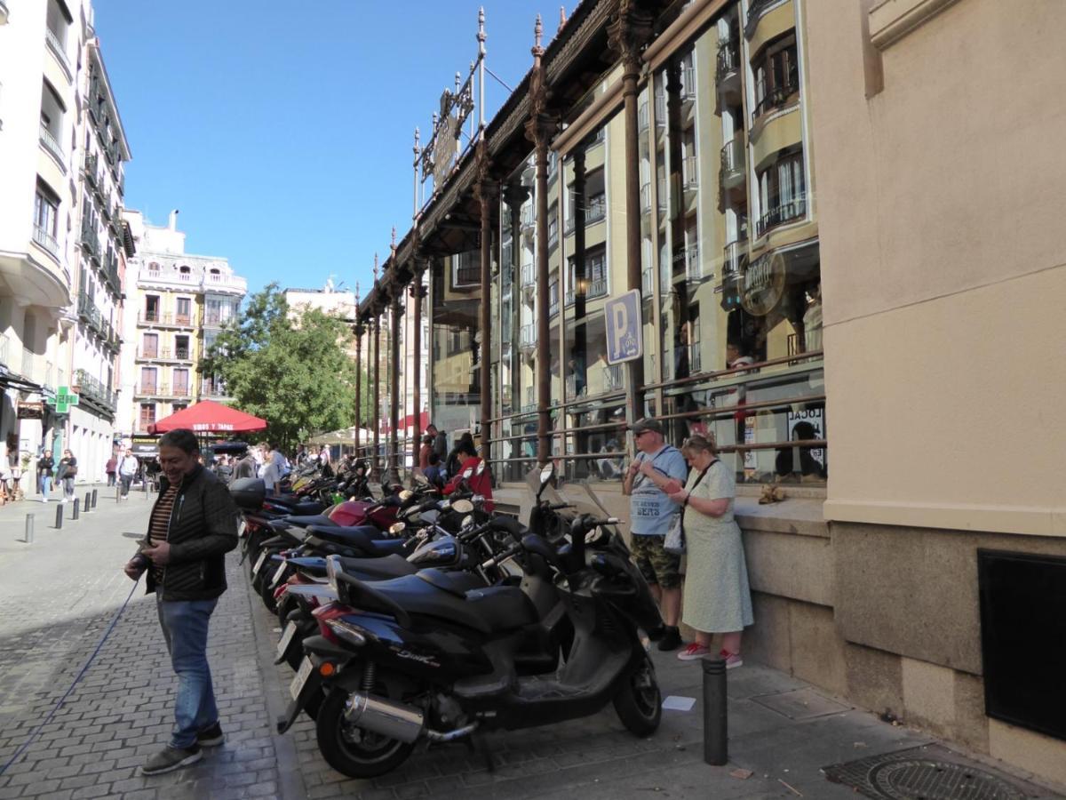 Apartamento En El Mercado De San Miguel Madrid Kültér fotó